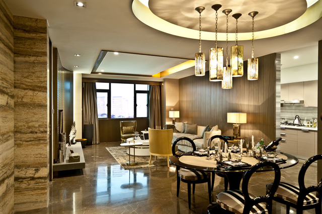 房价会跌?别扯了!汤臣一品最新成交价34万每平,破上海房价纪录